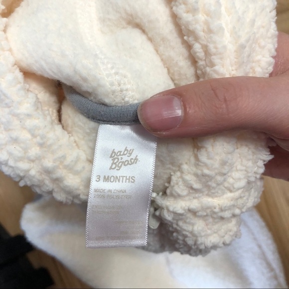 Bgosh Fuzzy Bear 2 Piece Matching Set 3 mos White Baby Gender Neutral Sweatshirt - Picture 6 of 6